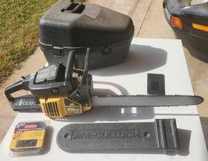 lot 514 image: McCuuloch Chainsaw
