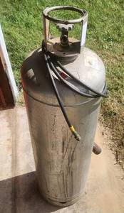 lot 515 image: LP Tank with Weed Burner Head