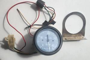 lot 526 image: ISS Tachometer