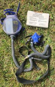 lot 544 image: Respirator Servivair Blue