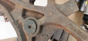 lot 550 image: Dodge Parts Truck Spindals