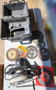 lot 577 image: Craftsman Circular Saw 2HP & Discs