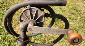 lot 582 image: KLEERFLO 55 Gallon Pump