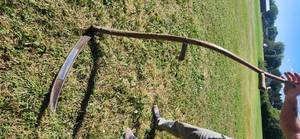 lot 666 image: Scythe Vintage Wood Handle Metal Blade 5