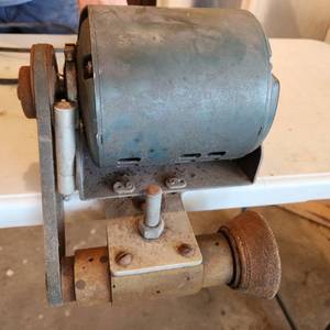 lot 743 image: GE AC Electric Motor Custom Grinder