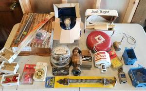 lot 752 image: Bell & Gossett Bronze Body Circulator SLC-25B, Faucet, Plumbing, Electrical