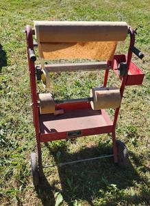 lot 773 image: Central Pneumatic Masking Machine Model 1392