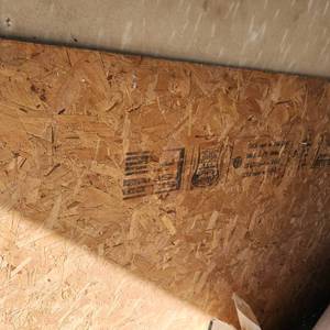 lot 780 image: LUMBER LOT Dimensions in Description