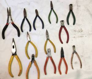 lot 44 image: NICE Lot of SPECIALTY PLIERS Made in Spain, Japan