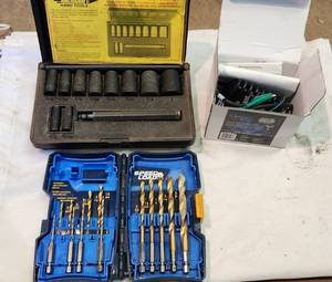 lot 55 image: TOOLS Punch Set, LED Work Lamp, Drill bit set