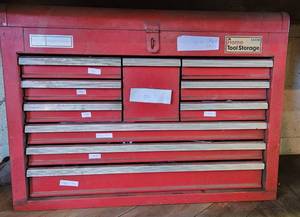 lot 57 image: Craftsman 10 Drawer Tool Box
