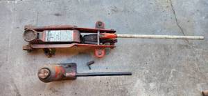 lot 60 image: Jacks- working