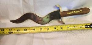 lot 79 image: Specialty Steel Knife