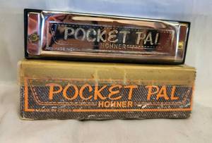 lot 88 image: Hohner Pocket Pal Harmonica in Box