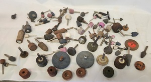 lot 99 image: Varios sizes of Gringing Stones