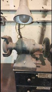 lot 14 image: Miller Falls Tools Grinder  Sander