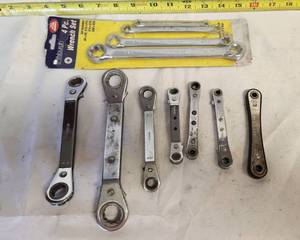 lot 127 image: Nice lot of Box End Ratchet Wrenches Pittsburgh New in Box