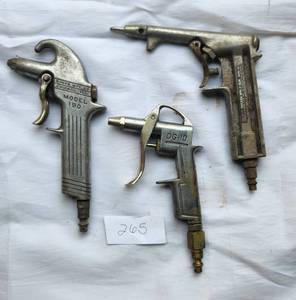 lot 265 image: LOT OF 3 AIR CHUCKS