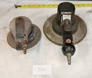 lot 330 image: Dual Action Sanders Central Pneumatic INGERSOLL RAND