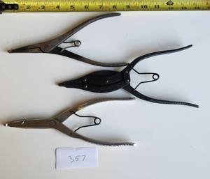 lot 357 image: Auto Tools