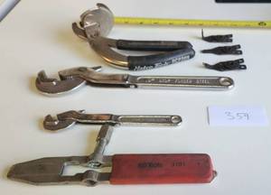 lot 359 image: Auto Tool Lot Matco & other brands