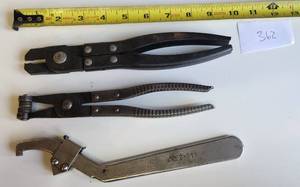 lot 362 image: Pliers & Wrench Lot