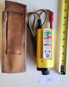 lot 369 image: Ideal Industries Voltage Tester