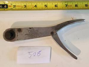 lot 508 image: VINTAGE CRICKET RATCHET WRENCH