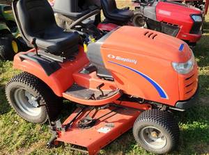 lot 488 image: Simplicity Riding Mower 50 Deck Only 372 hours