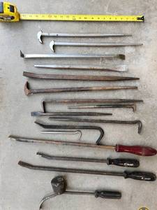 lot 179 image: Pry Bar Lot Craftsman others 