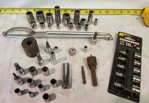 lot 147 image: Craftsman Sockets, Powerbilt 