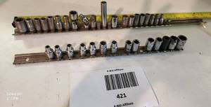 lot 421 image: Nice Socket set