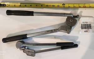 lot 425 image: Gould Imperial Tube Bender  Parker