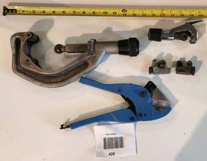 lot 426 image: 5 pipe cutting tools