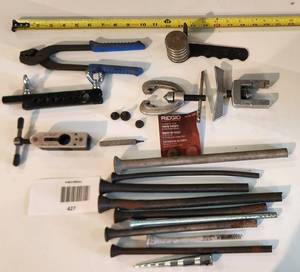 lot 427 image: Amazing Tool Lot