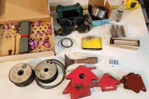 lot 436 image: Massive Welding Lot