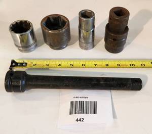 lot 442 image: Williams Standard Sockets & Extension