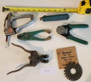 lot 474 image: Wire Strippers and Crimping Tools