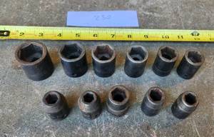 lot 230 image: Metric Impact Sockets