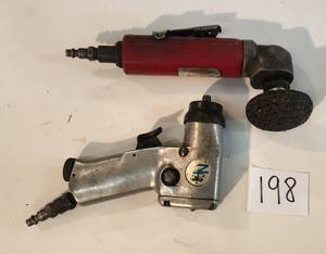 lot 198 image: NH 38 Impact Wrench 