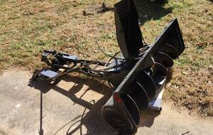 lot 783 image: Simplicity Snow Blower Attachment NICE