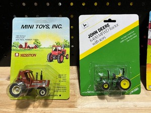 lot 55 image: Vintage Toys