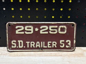 lot 82 image: Vintage License Plate