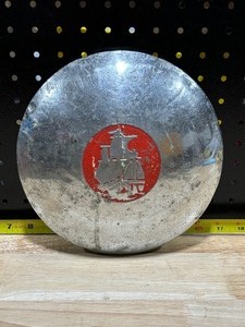 lot 97 image: Vintage 1939-41 Plymouth Hub Cap