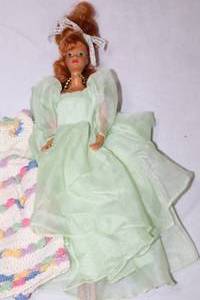 lot 4 image: 1966 Mattel Fashion Barbie Doll Red Hair Green Gown Crocheted Dress China