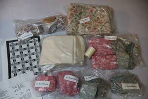 lot 90 image: Project Quilt Fabric Pastel Queen Kit and Pattern