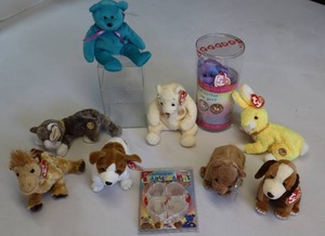 lot 13 image: Collectible TY Beanie Babies With All Tags Intact Collector Club Etc