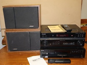 lot 15 image: Stereo System Various Components..Sony 5 CD Changer Pioneer Receiver Bose Speakers