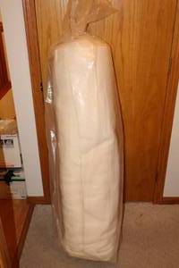 lot 155 image: BONDED FIBERS HLBY-96 HEIRLOOM BLEND 96 IN X 30 YDS...