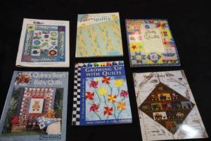 lot 177 image: (6) Quilting Books